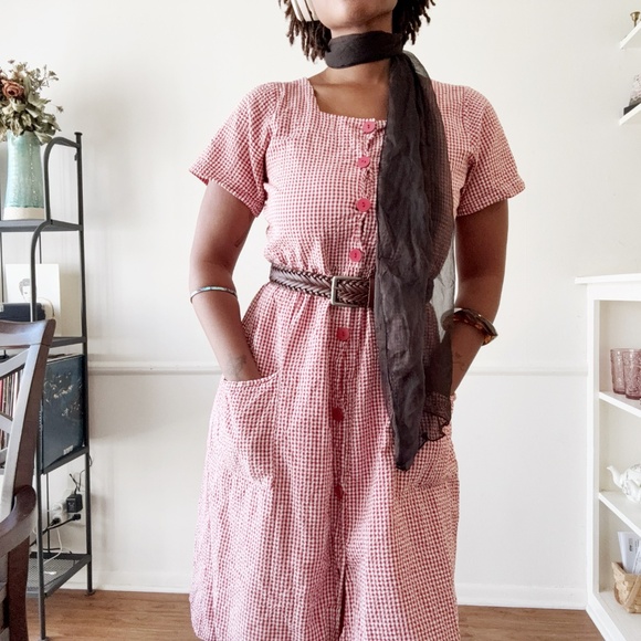 vintage red and white gingham seersucker button up midi dress - Picture 2 of 9
